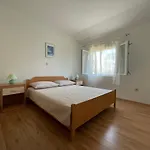 Apartment Arija *