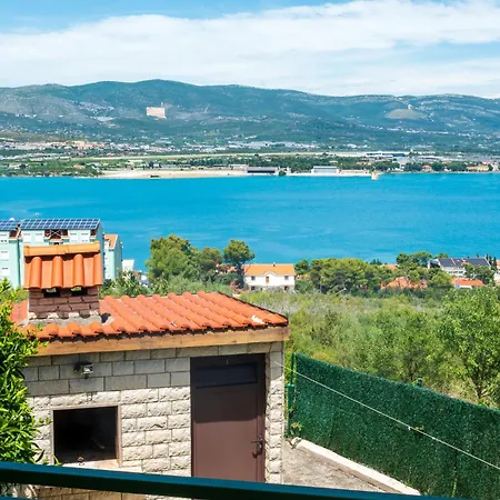 Blue Horizon Retreat *